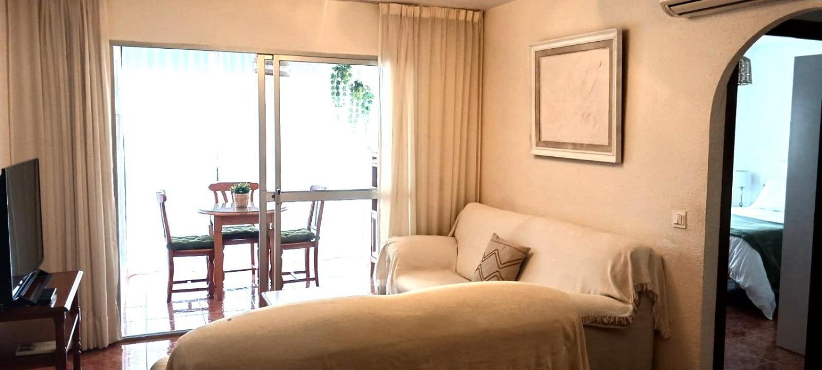 Apartamento Playa Azul Rincón de la Victoria Exteriör bild